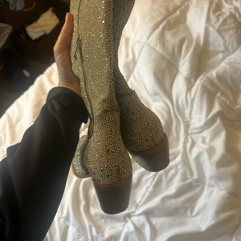 SILVER RHINESTONE COWGIRL BOOTS ✨ - Picture 7 of 8